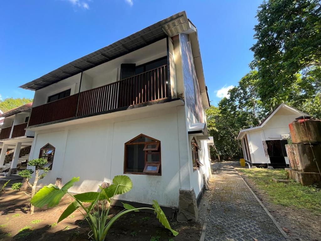 Capital O 92612 Penginapan D'Alas Purwo & Beachnearpadang Savana Sadengan Banyuwangi  Extérieur photo